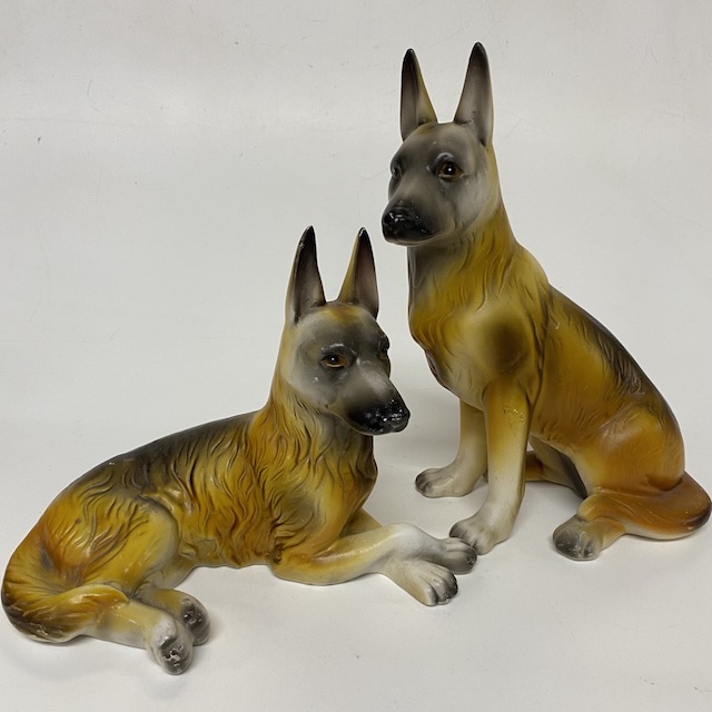 ORNAMENT Dog, Alsatian 30cm
